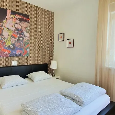 Apartments Nicolas - Beach & Sea 10M Away - Amazing Sea View! Rtina Exterior photo