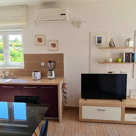 Apartments Nicolas - Beach & Sea 10M Away - Amazing Sea View! Rtina Room photo